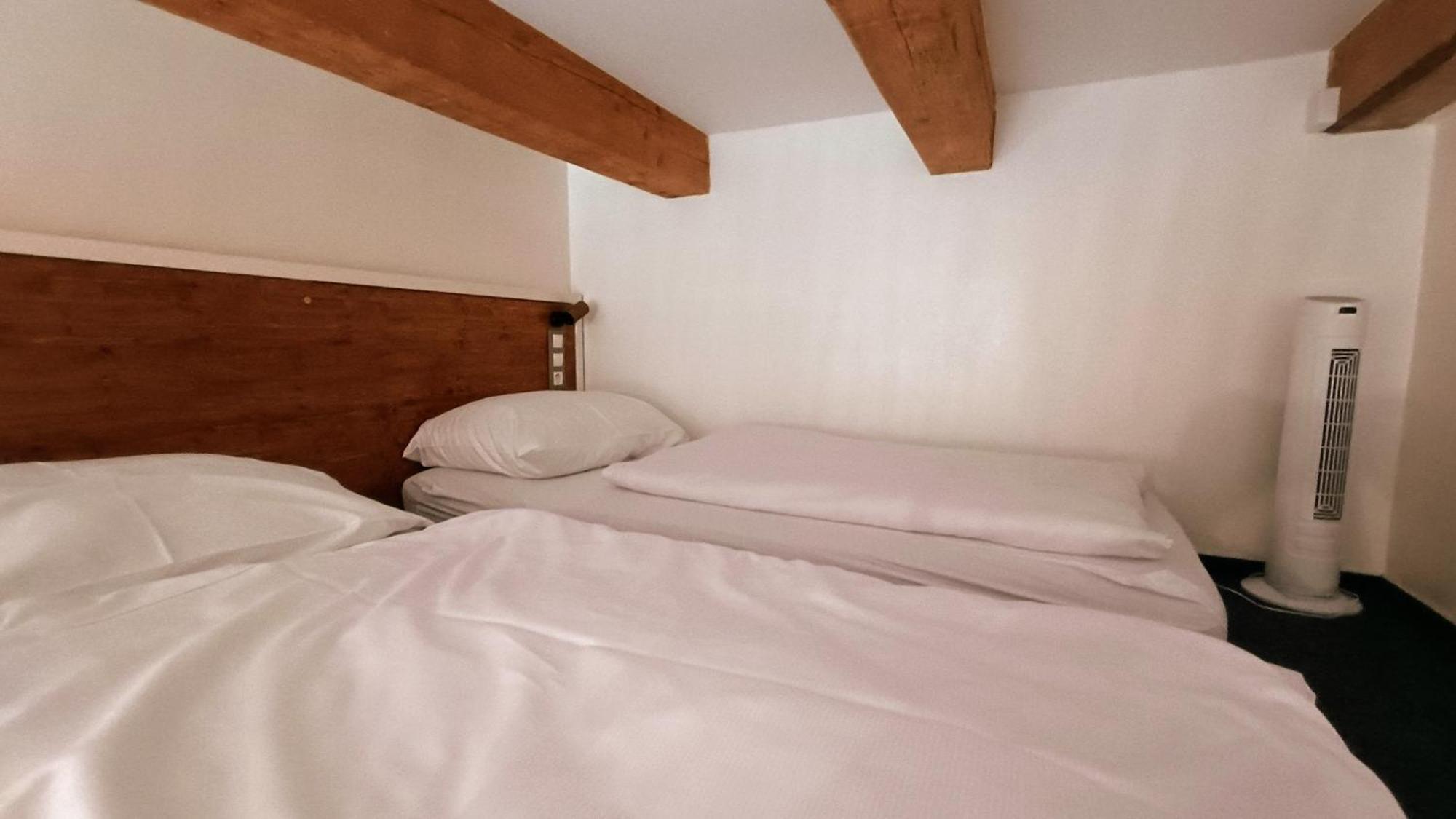 S42 Hotel Praha Ruang foto